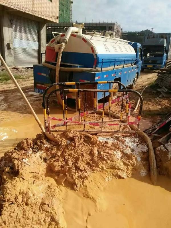 新泰工地淤泥清淤