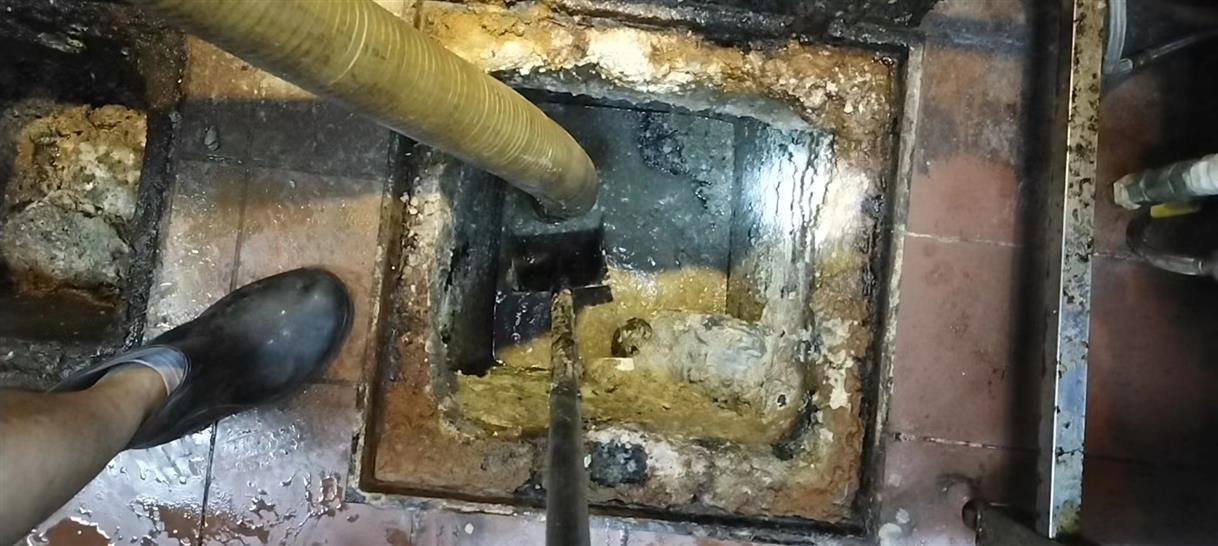 新泰化油池清理-污水池清掏