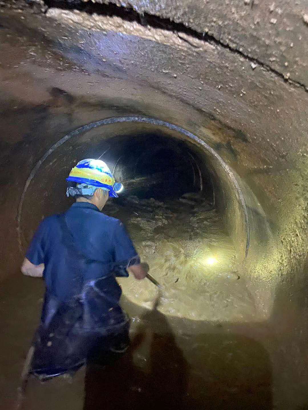 新泰管道清洗-管道疏通